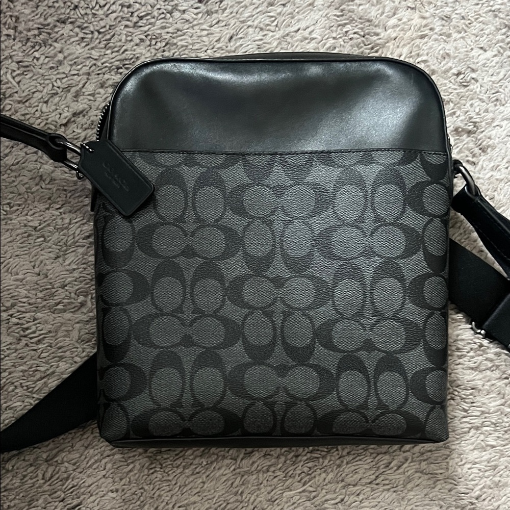 Coach Signature Black and Gray Messenger Bag - Picture 5 of 7